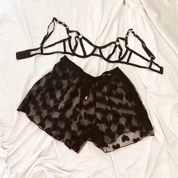 victoria secret lingerie - Picture 2 of 2